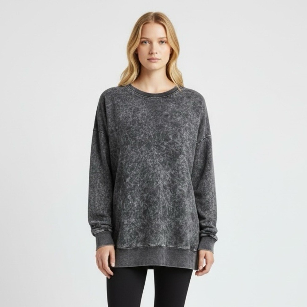 Chrysanthemum Charcoal Gray Women's Crew Neck Sweatshirt
